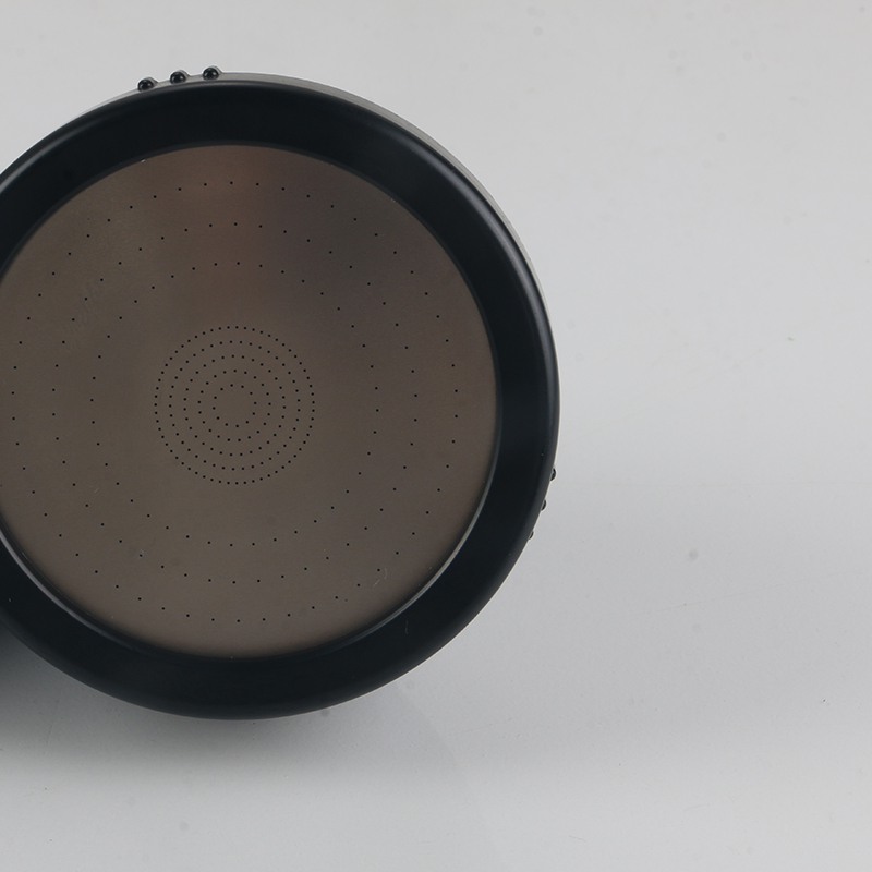 Cap de duș negru japonez